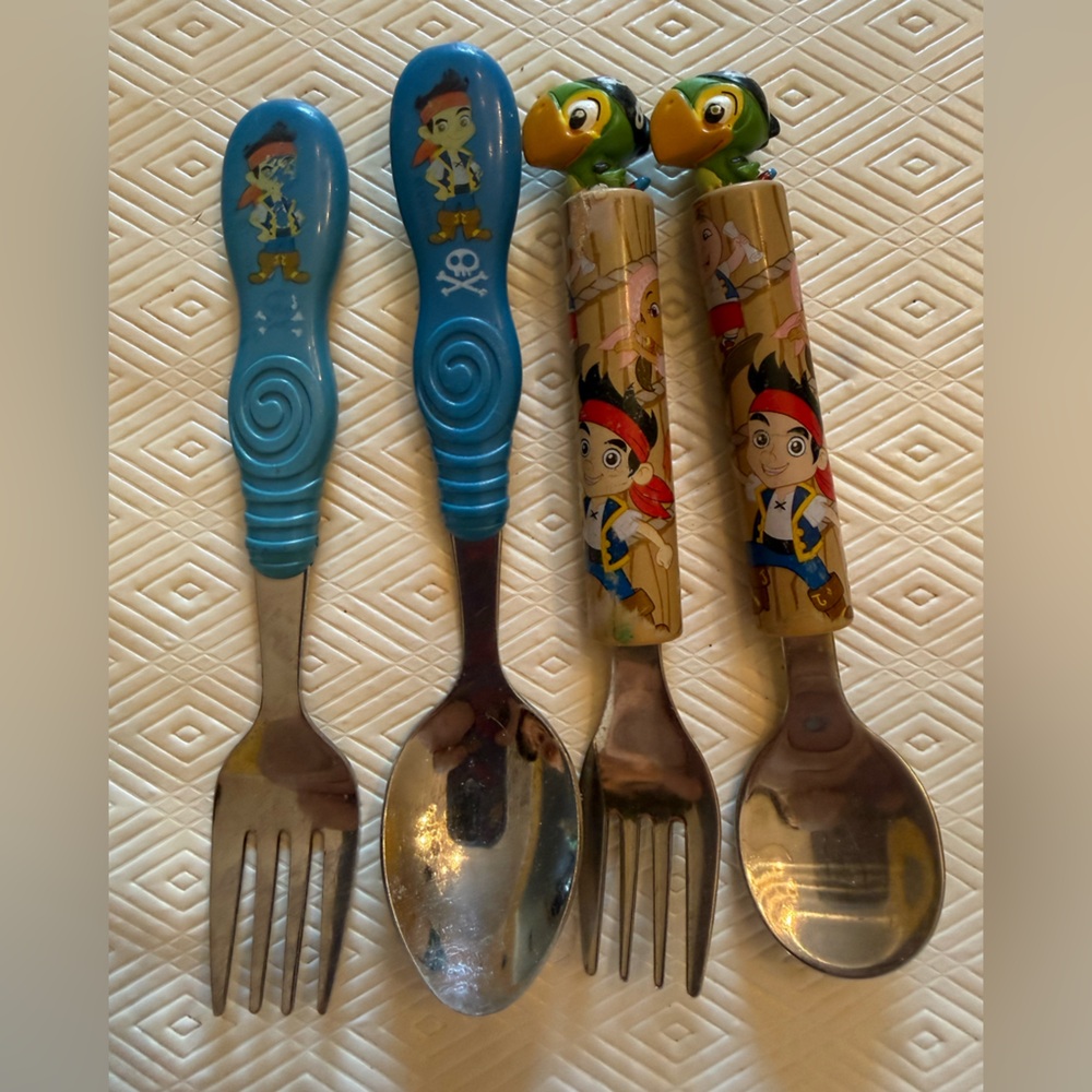 Disney Jake & Neverland Pirate Children’s Fork & Spoon Utensils RARE